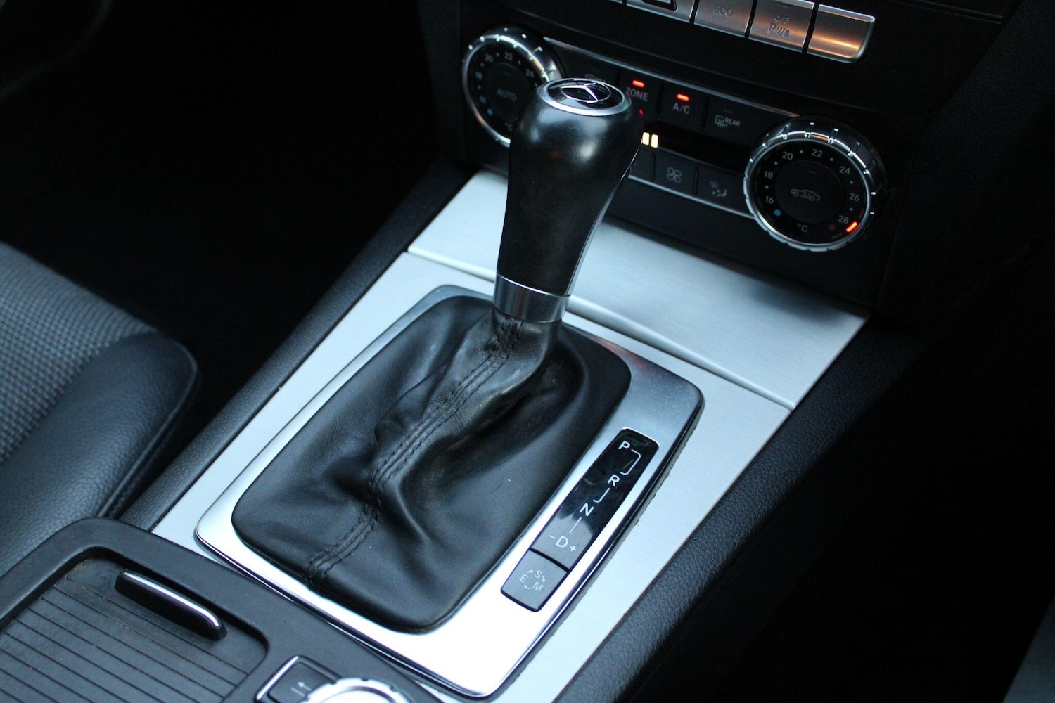 Used Mercedes-Benz C Class 2012 for sale - 77320396: Photo 23