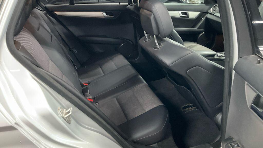 Used Mercedes-Benz C Class 2012 for sale - 77320396: Photo 7