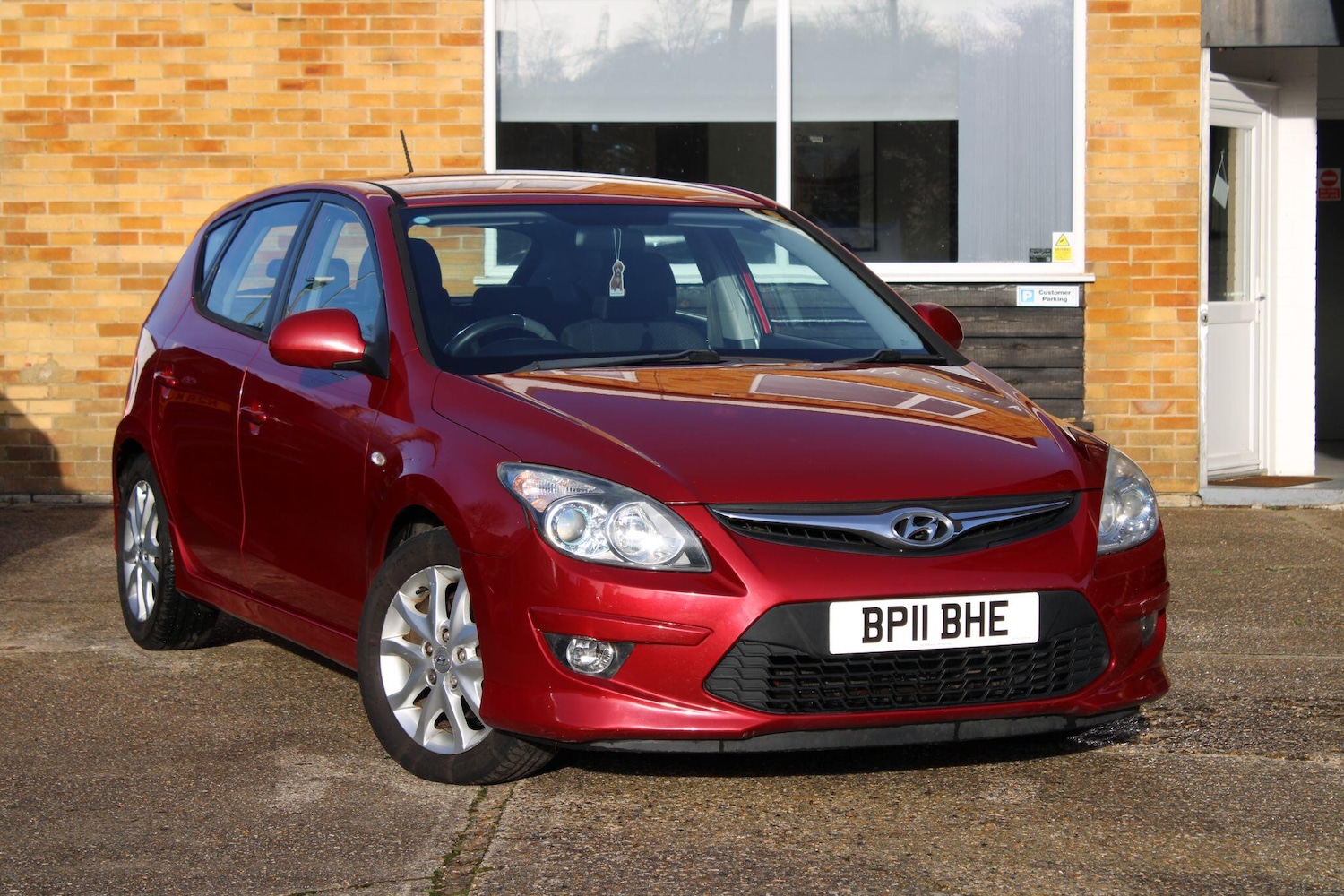 Used Hyundai i30 2011 for sale - 77016678: Photo 2