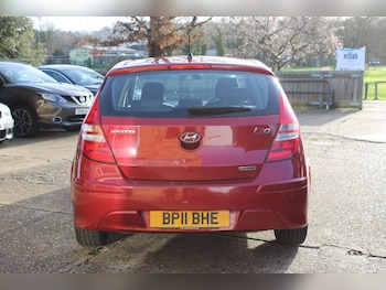 Used Hyundai i30 2011 for sale - 77016678: Photo