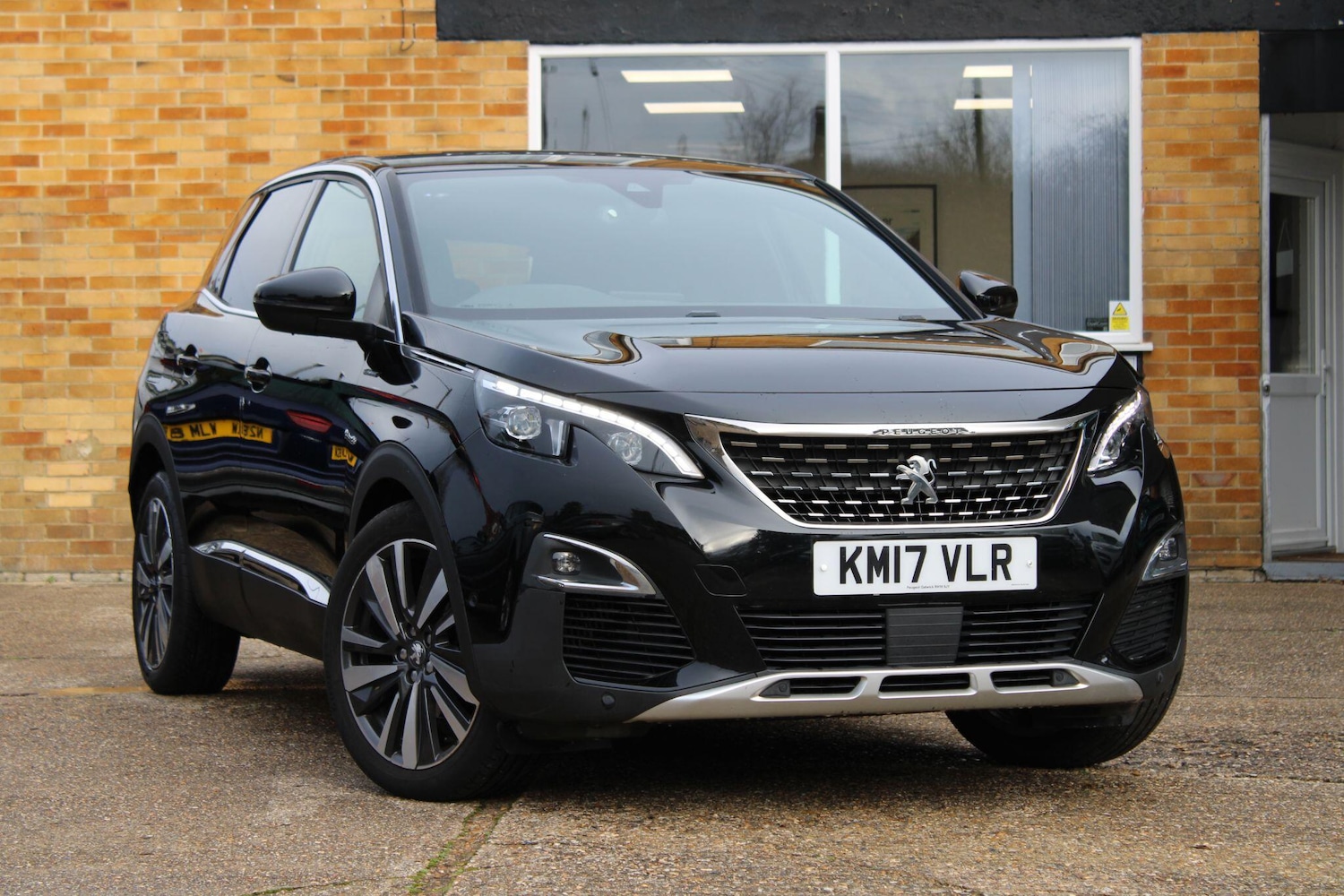 Used Peugeot 3008 2017 for sale - 76824966: Photo 2