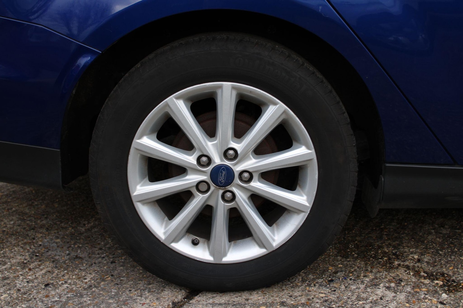 Used Ford Focus 2015 for sale - 76898711: Photo 10