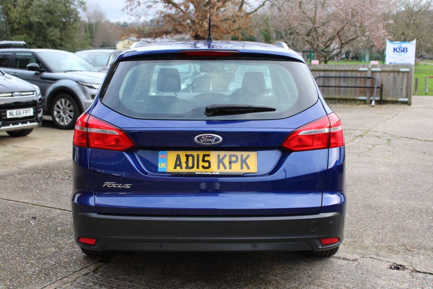 Used Ford Focus 2015 for sale - 76898711: Photo 4