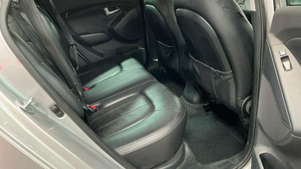Used Hyundai Ix35 2015 for sale - 77924893: Photo 8
