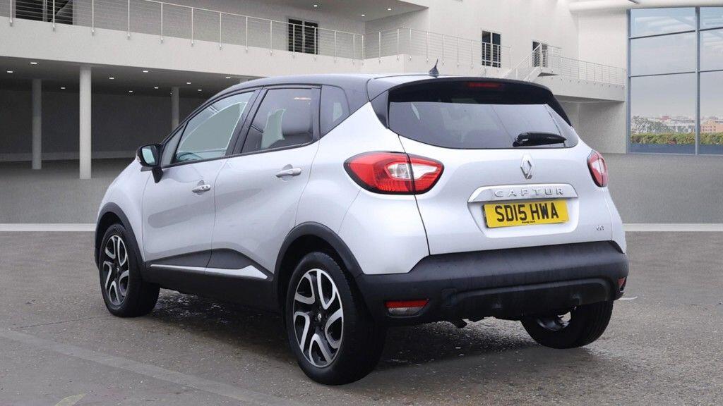 Used Renault Captur 2015 for sale - 76457998: Photo 3