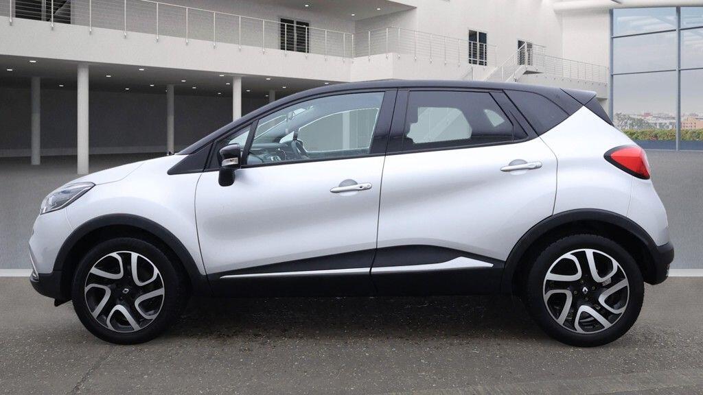 Used Renault Captur 2015 for sale - 76457998: Photo 6