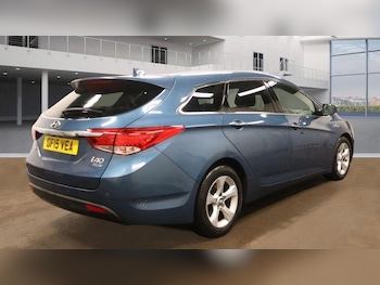 Used Hyundai i40 2015 for sale - 77320199: Photo