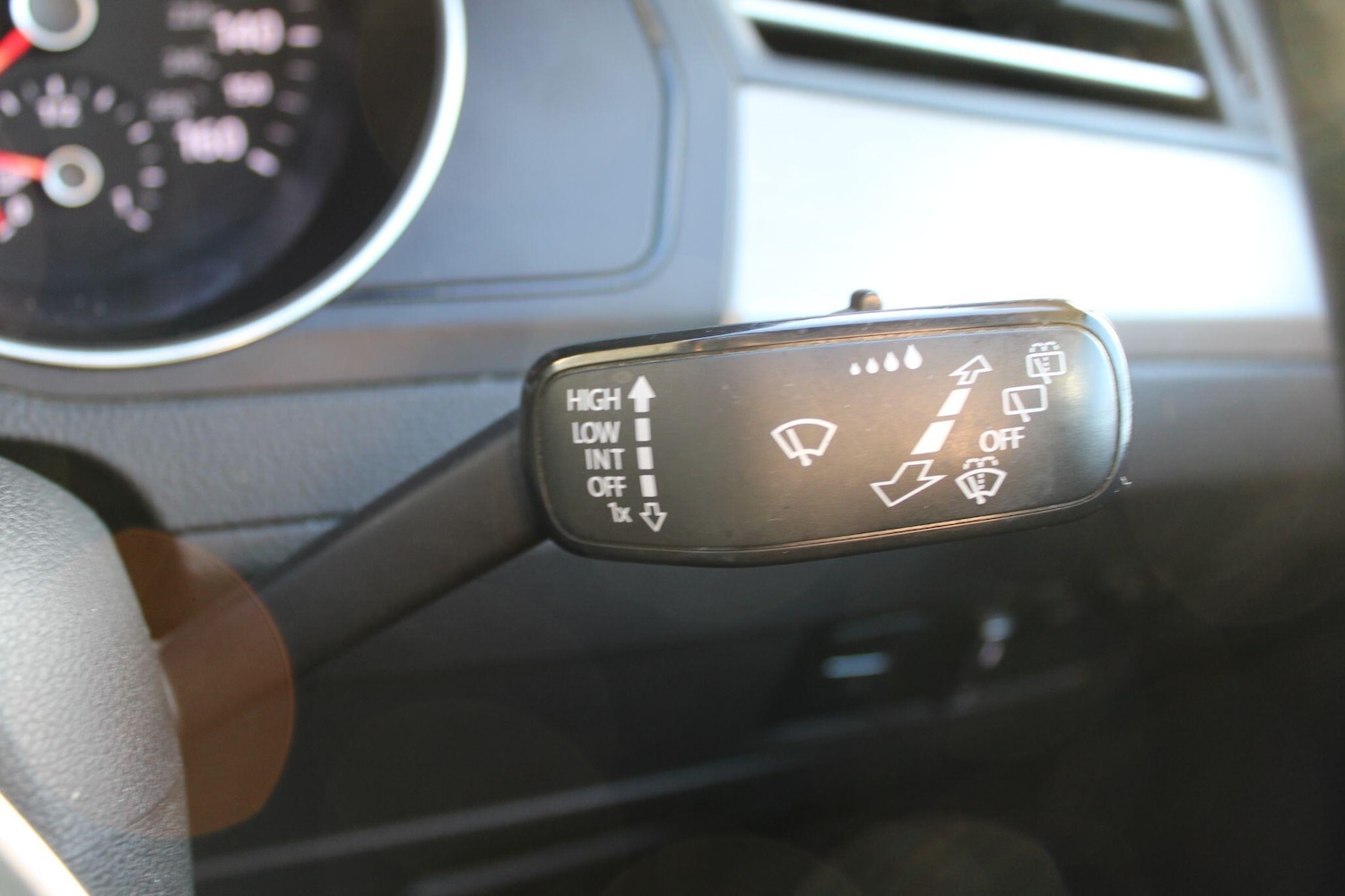 Used Volkswagen Passat 2015 for sale - 76585247: Photo 25