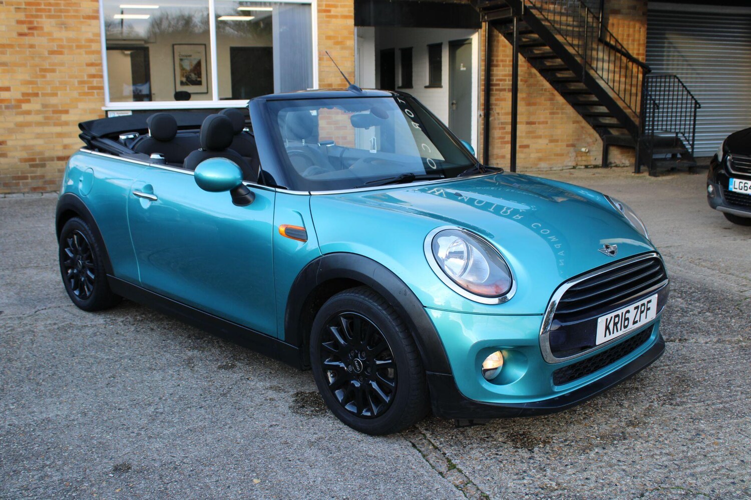 Used MINI Convertible 2016 for sale - 76584473: Photo 14