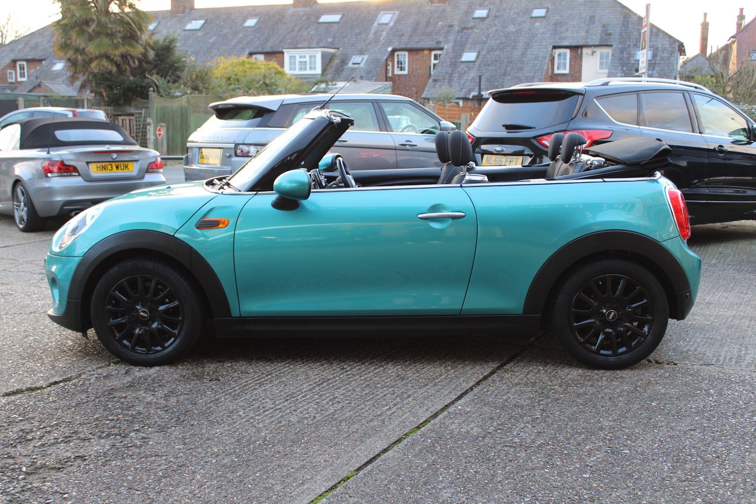 Used MINI Convertible 2016 for sale - 76584473: Photo 16