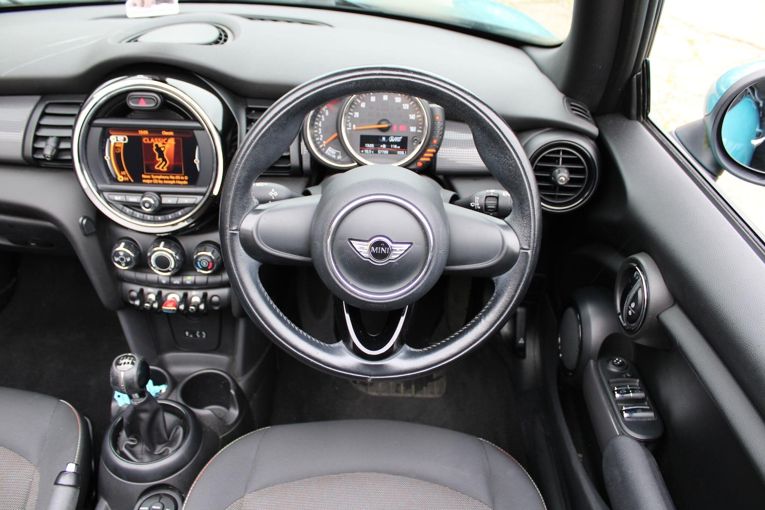 Used MINI Convertible 2016 for sale - 76584473: Photo 28