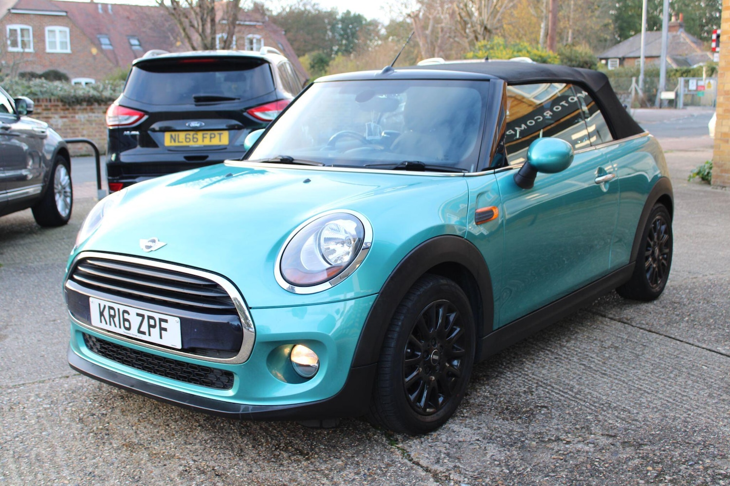 Used MINI Convertible 2016 for sale - 76584473: Photo 7