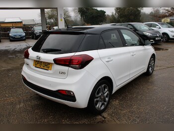 Used Hyundai i20 2019 for sale - 77455951: Photo