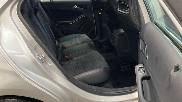 Used Mercedes-Benz A-Class 2014 for sale - 76270232: Photo 8