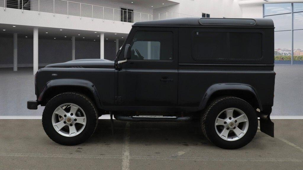 Used Land Rover Defender 2010 for sale - 77769421: Photo 6