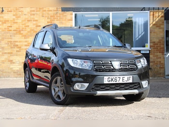 Used Dacia Sandero Stepway 2017 for sale - 78785878: Photo