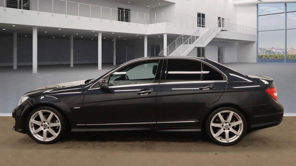 Used Mercedes-Benz C Class 2011 for sale - 76424536: Photo 6