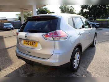Used Nissan X-Trail 2016 for sale - 76012528: Photo 3