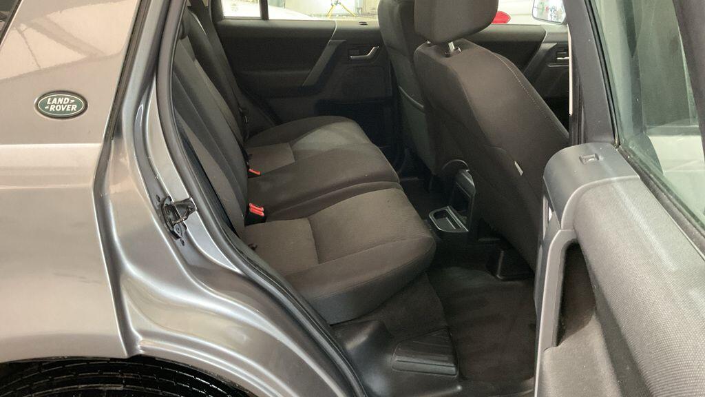 Used Land Rover Freelander 2011 for sale - 77559177: Photo 8