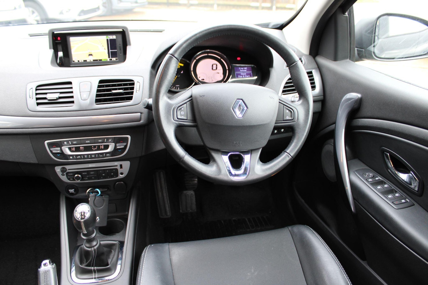 Used Renault Megane 2016 for sale - 76294564: Photo 12