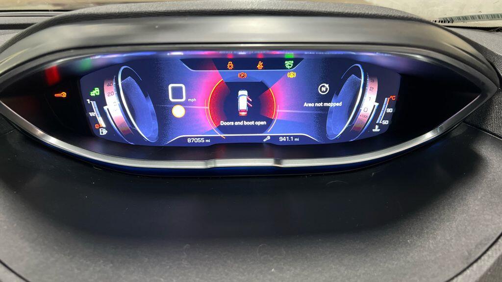 Used Peugeot 3008 2017 for sale - 76646096: Photo 10