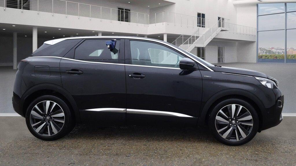 Used Peugeot 3008 2017 for sale - 76646096: Photo 5