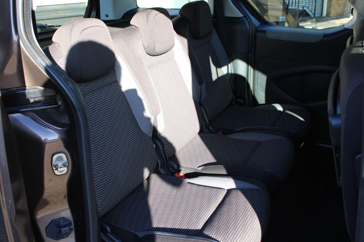 Used Peugeot Partner Tepee 2013 for sale - 76715498: Photo 12