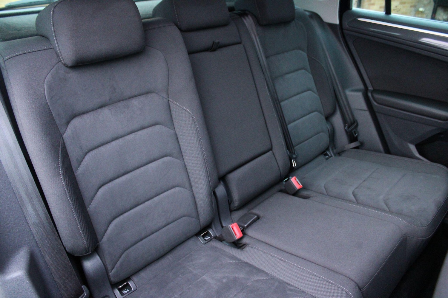 Used Volkswagen Tiguan 2018 for sale - 76549125: Photo 12