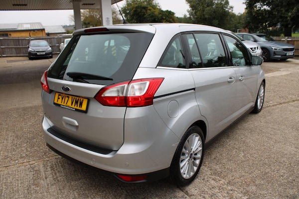 Used Ford Grand C-Max 2017 for sale - 76214335: Photo 3