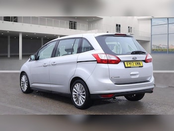 Used Ford Grand C-Max 2017 for sale - 76214335: Photo 3