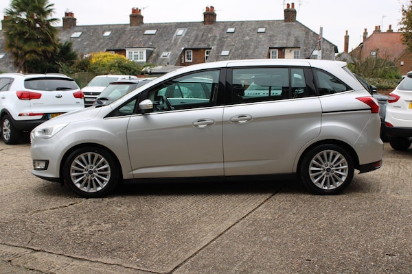 Used Ford Grand C-Max 2017 for sale - 76214335: Photo 6