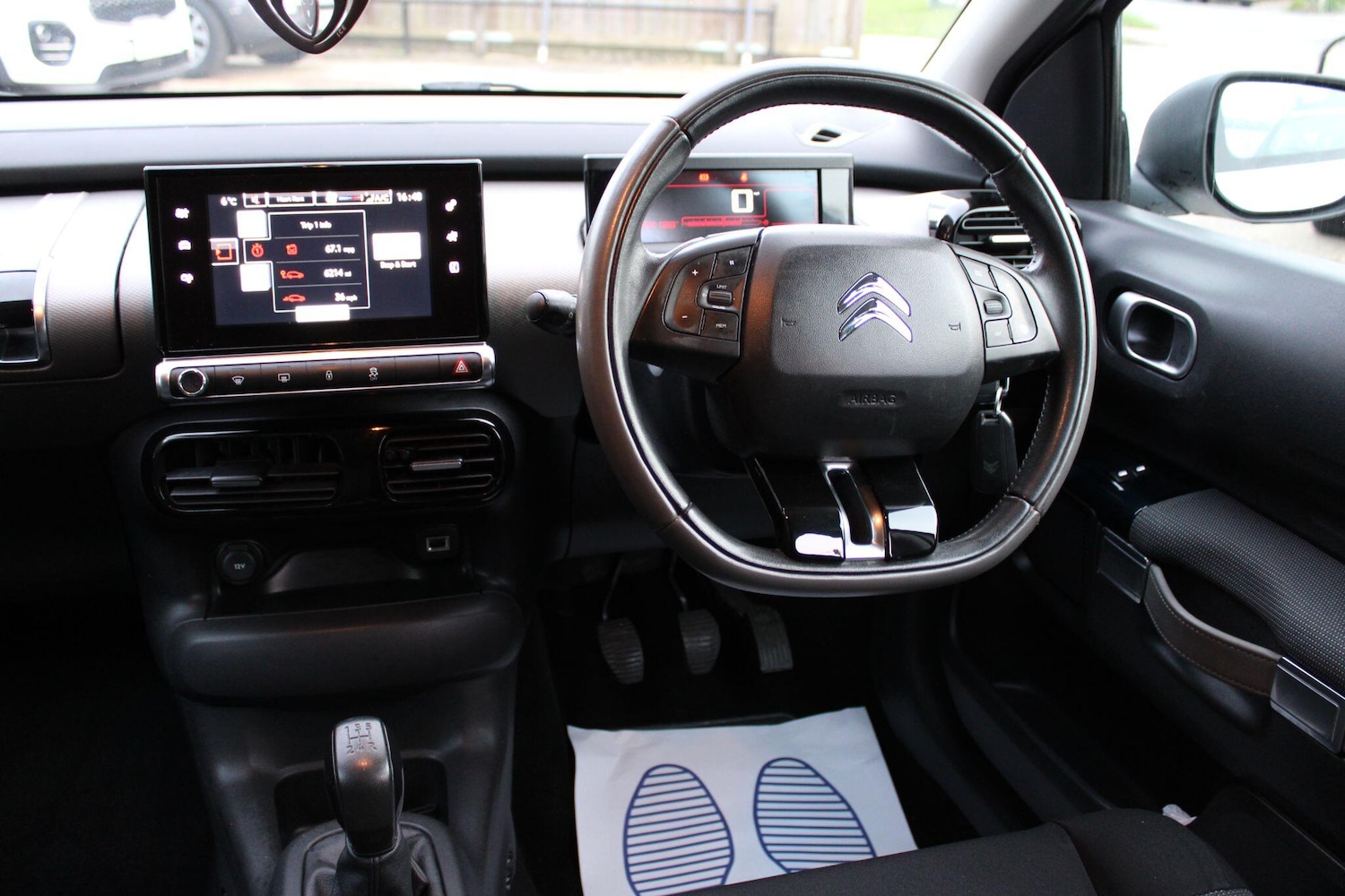 Used Citroen C4 Cactus for sale - 77587315: Photo 10