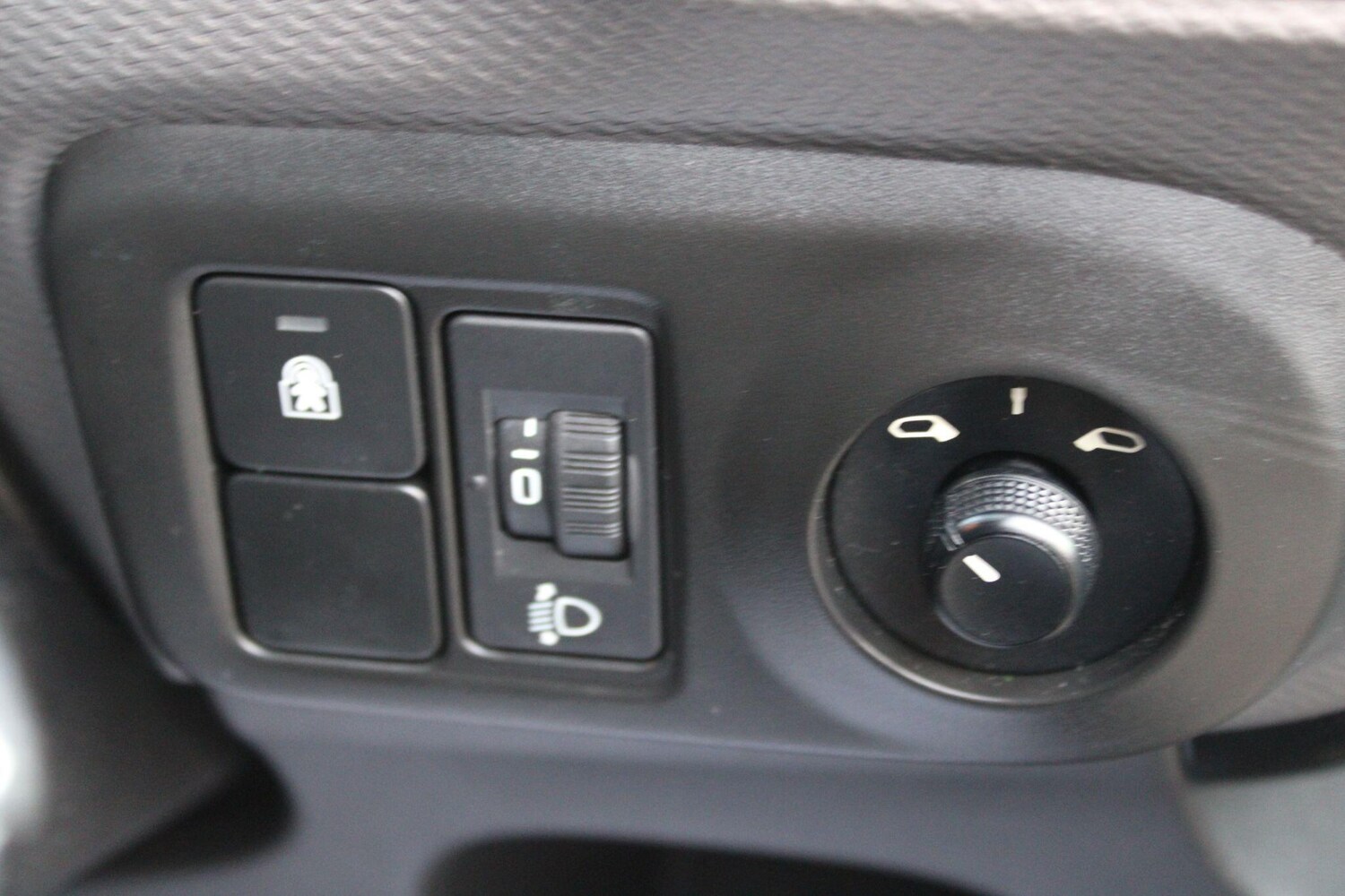 Used Citroen C4 Cactus for sale - 77587315: Photo 13