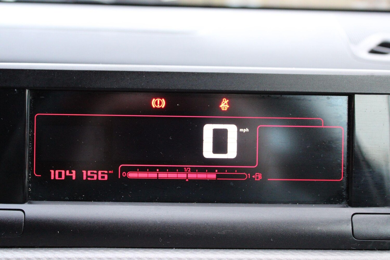 Used Citroen C4 Cactus for sale - 77587315: Photo 14