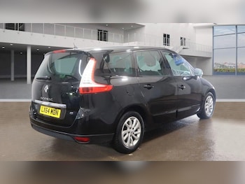 Used Renault Grand Scenic 2014 for sale - 77410825: Photo