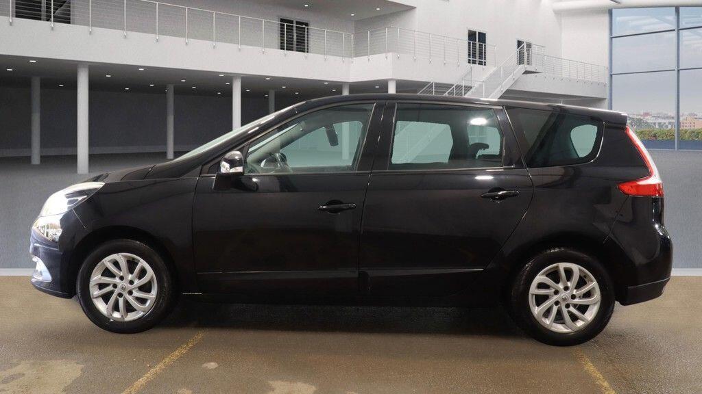 Used Renault Grand Scenic 2014 for sale - 77410825: Photo 6