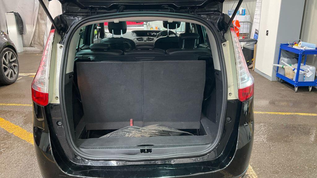 Used Renault Grand Scenic 2014 for sale - 77410825: Photo 7