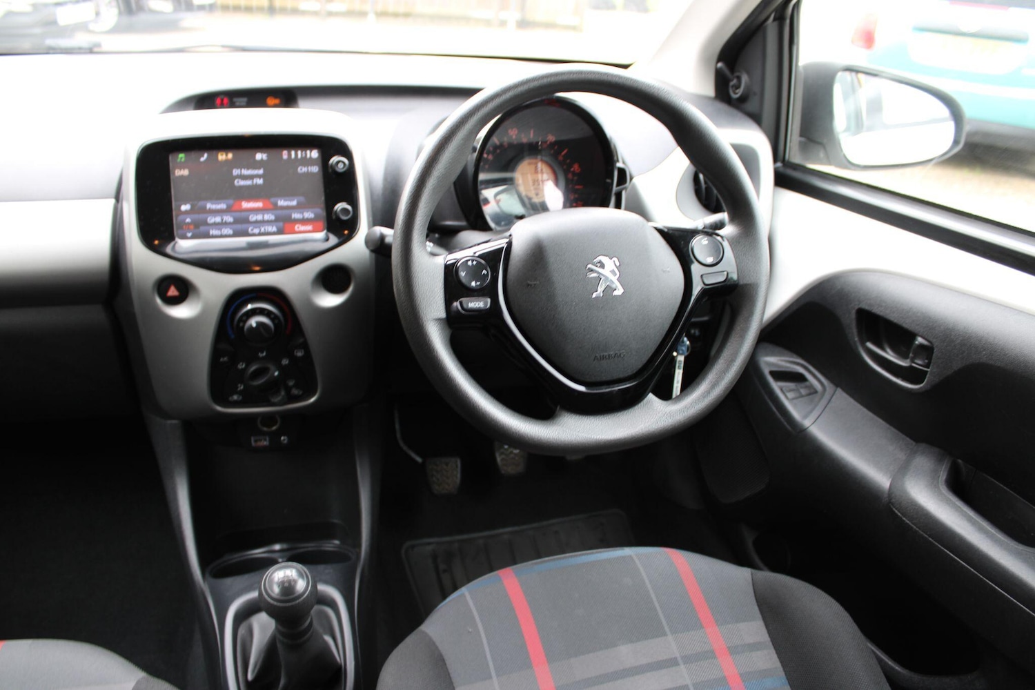 Used Peugeot 108 2015 for sale - 77853465: Photo 13