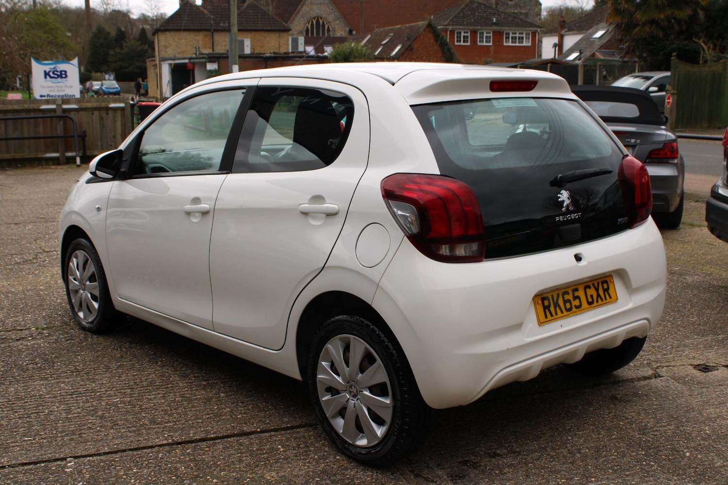 Used Peugeot 108 2015 for sale - 77853465: Photo 5