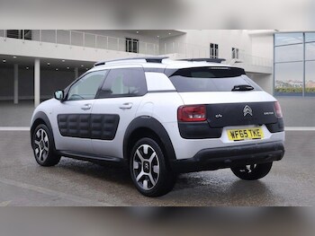 Used Citroen C4 Cactus 2015 for sale - 77016730: Photo