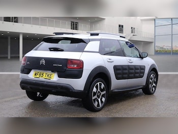 Used Citroen C4 Cactus 2015 for sale - 77016730: Photo