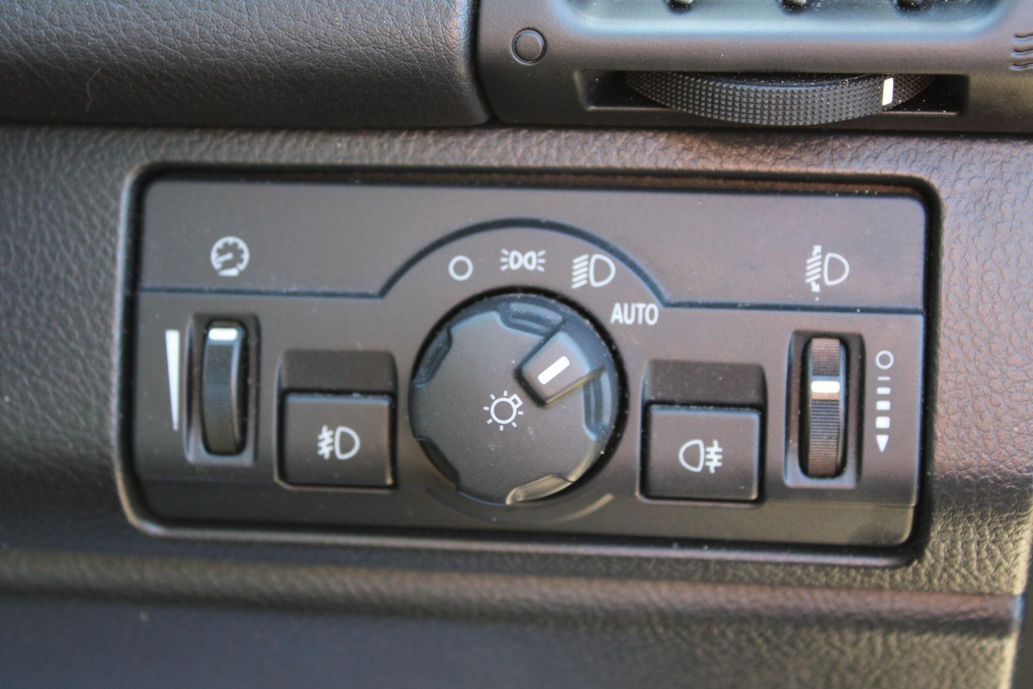 Used Land Rover Freelander 2011 for sale - 77710143: Photo 17