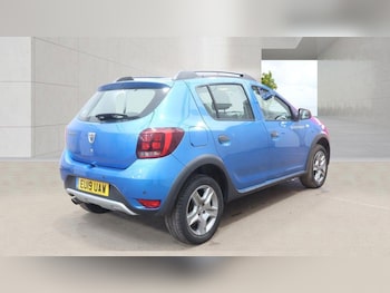 Used Dacia Sandero Stepway 2019 for sale - 79374281: Photo