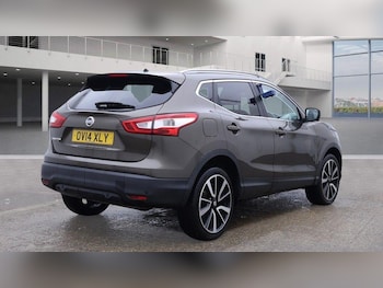 Used Nissan Qashqai 2014 for sale - 76824296: Photo