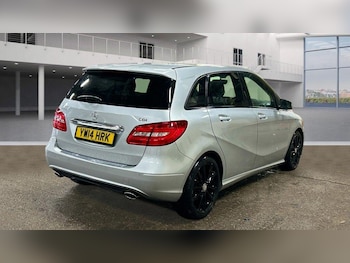 Used Mercedes-Benz B Class 2014 for sale - 77425598: Photo