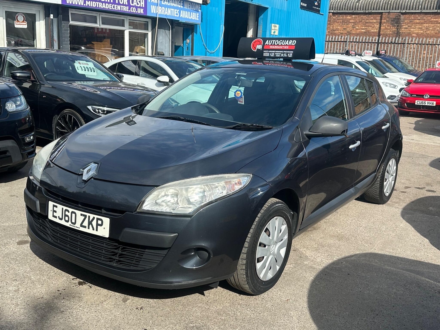 Used Renault Megane 2010 for sale - 78128252: Photo 3