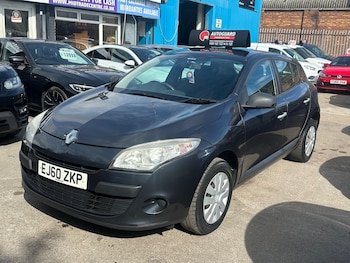 Used Renault Megane 2010 for sale - 78128252: Photo