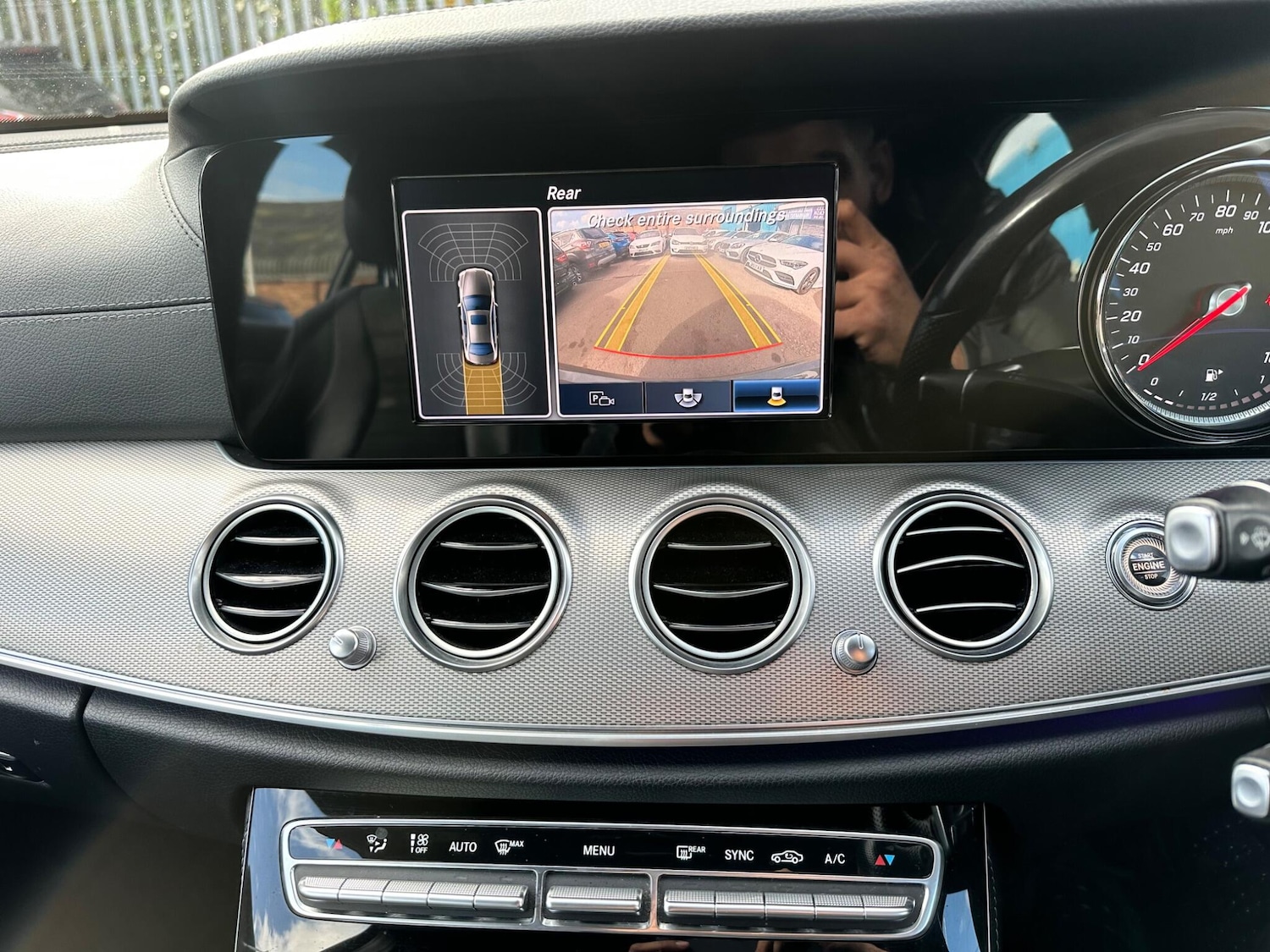 Used Mercedes-Benz E Class 2016 for sale - 78072113: Photo 23