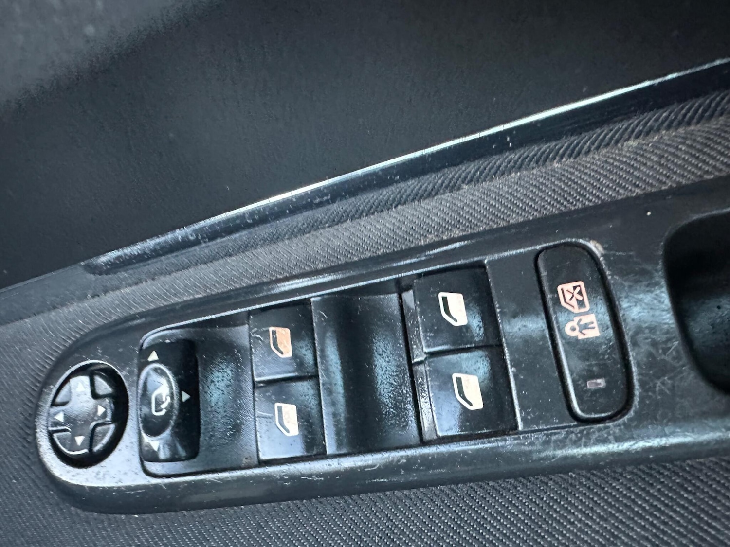 Used Peugeot 3008 2011 for sale - 78074058: Photo 12