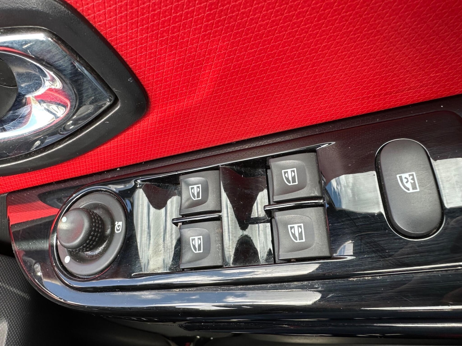 Used Renault Clio 2013 for sale - 78074095: Photo 14